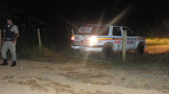 Homem tenta atirar em moradores do bairro Pedreira, mas revólver falha