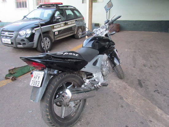 Polícia Civil apreende moto que teria sido usada em homicídio