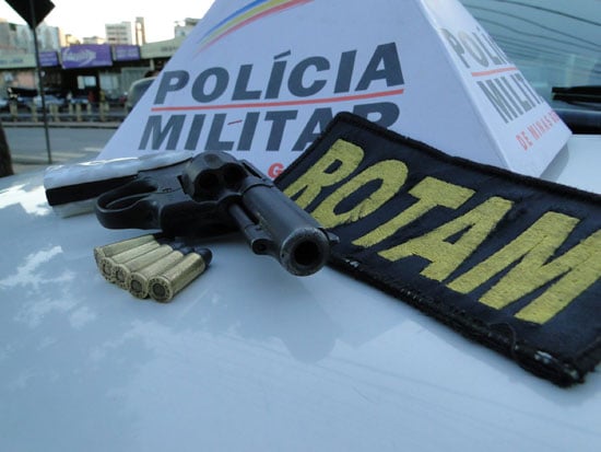Rotam pega mais um menor armado