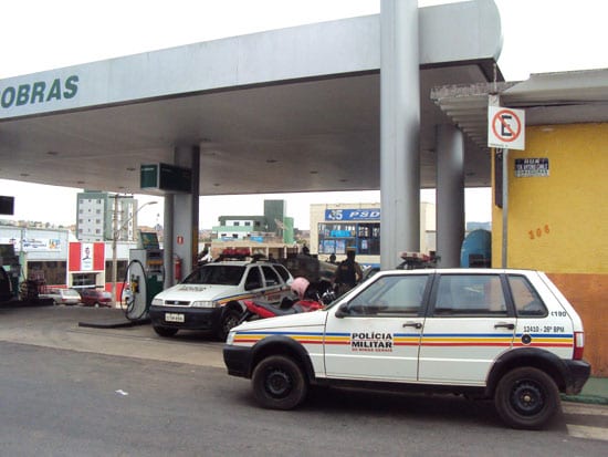 Ladrões roubam R$ 8 mil do Posto Chiquito