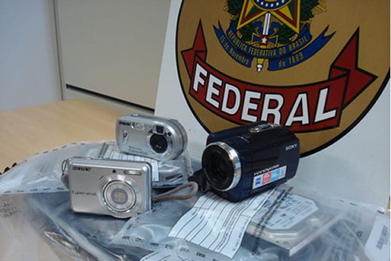 Operação da Polícia Federal contra a pornografia infantil cumpre buscas em Itabira