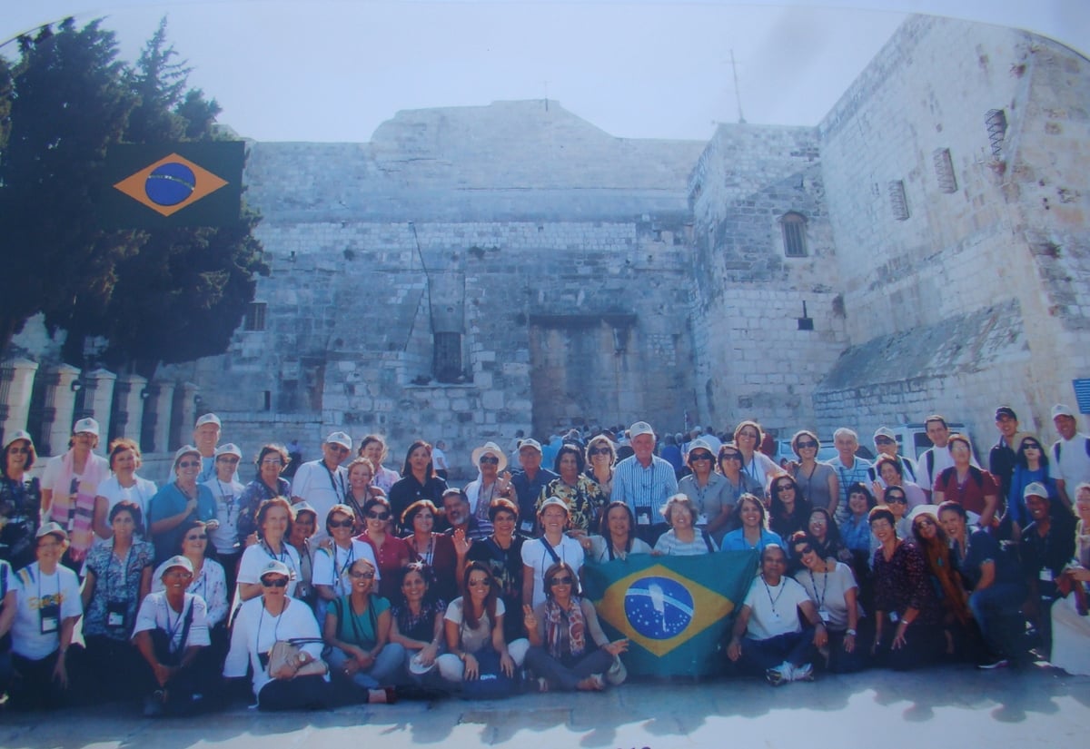 Itabiranos visitam Europa e a Terra Santa