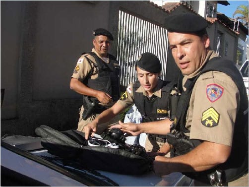 Menor com dezenas de passagens pela Polícia é apreendido logo após furto