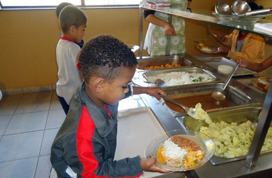 Qualidade da merenda faz índice de baixo peso cair nas escolas de São Gonçalo