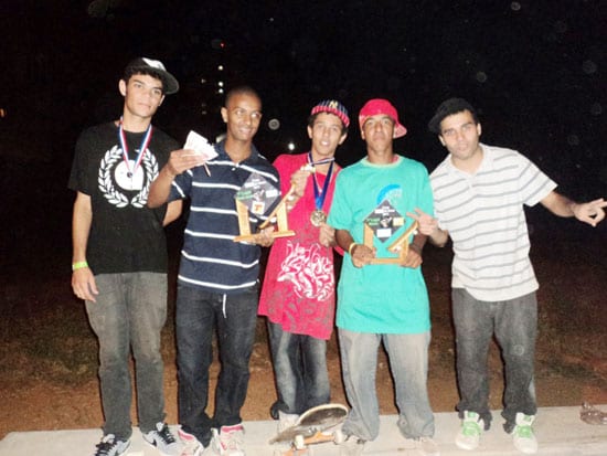 Itabiranos são destaques em campeonato regional de skate