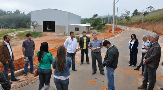 Empresários e comerciantes visitam os distritos industriais de São Gonçalo