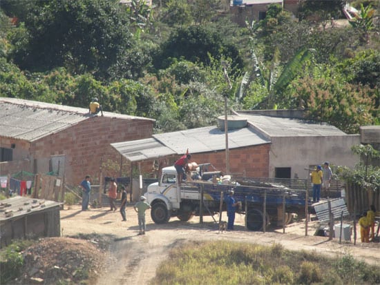 Desocupação do bairro do Drummond segue espontaneamente