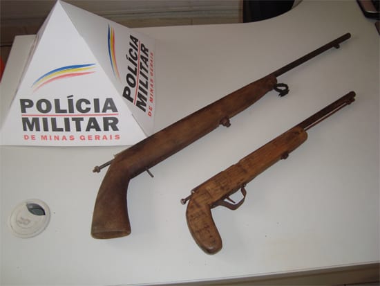 PM apreende duas armas em região rural de Santa Maria
