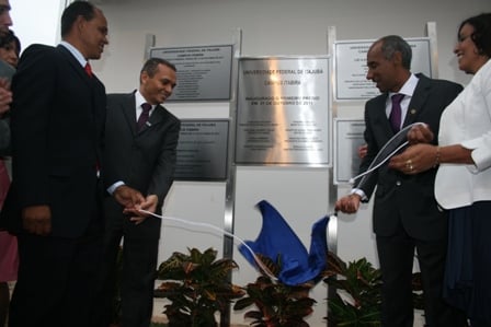 Com direito a selo comemorativo, Unifei Itabira finalmente é inaugurada