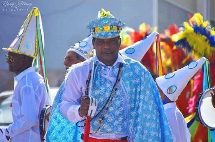 Morre aos 53 anos “Tó”, ícone da marujada em Conceição do Mato Dentro