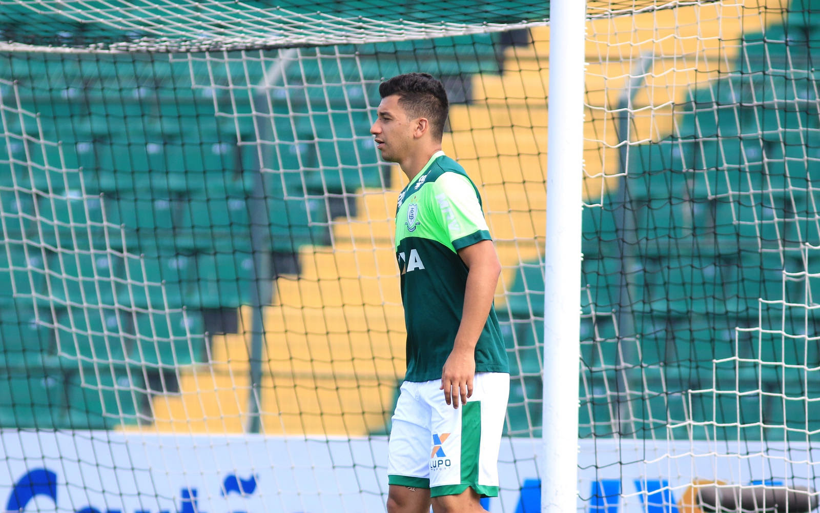 Experiente em clássicos, itabirano Renan Oliveira confia em bom resultado contra o Cruzeiro