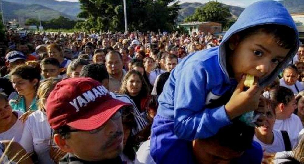 Governo vai empregar médicos venezuelanos para que atendam compatriotas