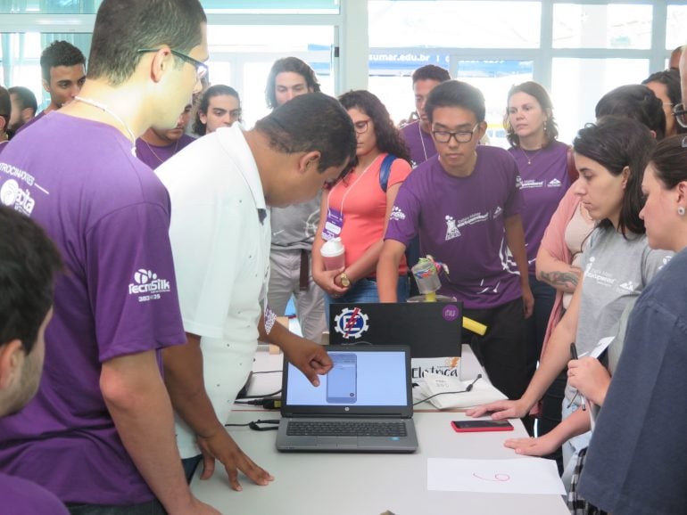 Participantes criam protótipos tecnológicos em 3 dias no Startup Weekend Maker Itabira