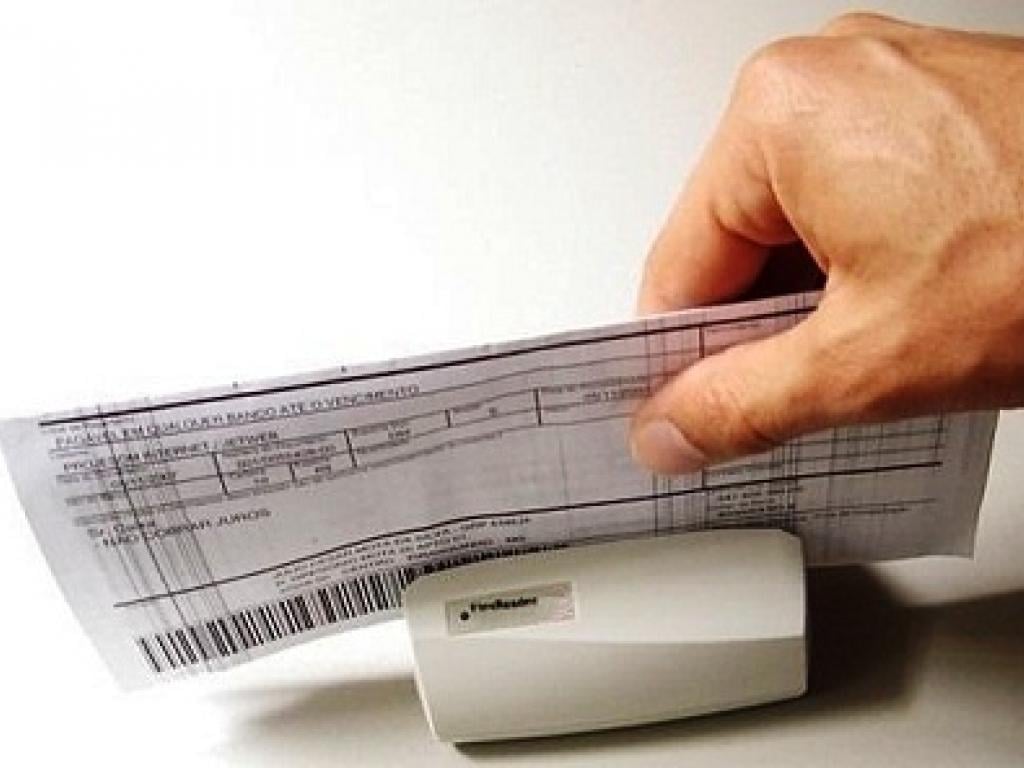 Boletos vencidos acima de R$ 800 já podem ser pagos em qualquer banco