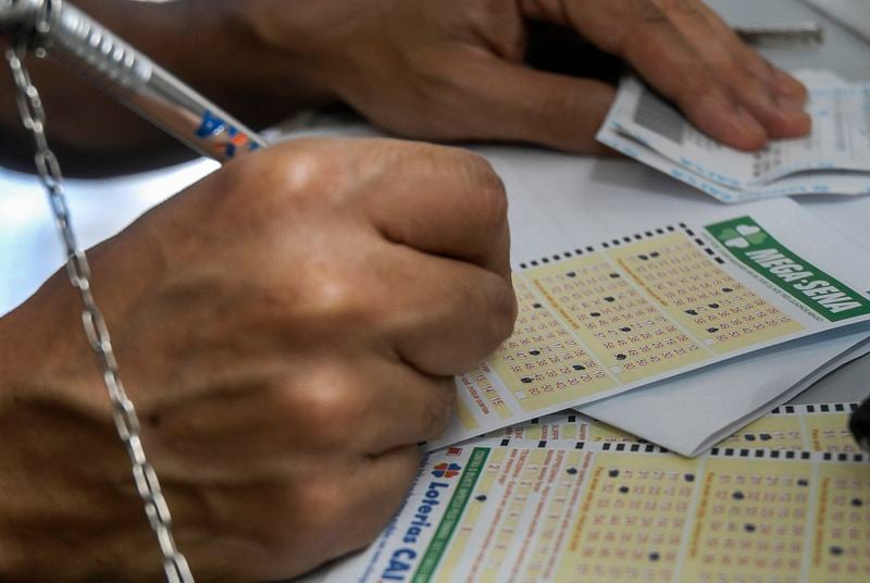 Mega-Sena acumula de novo e próximo prêmio pode chegar a R$ 52 milhões