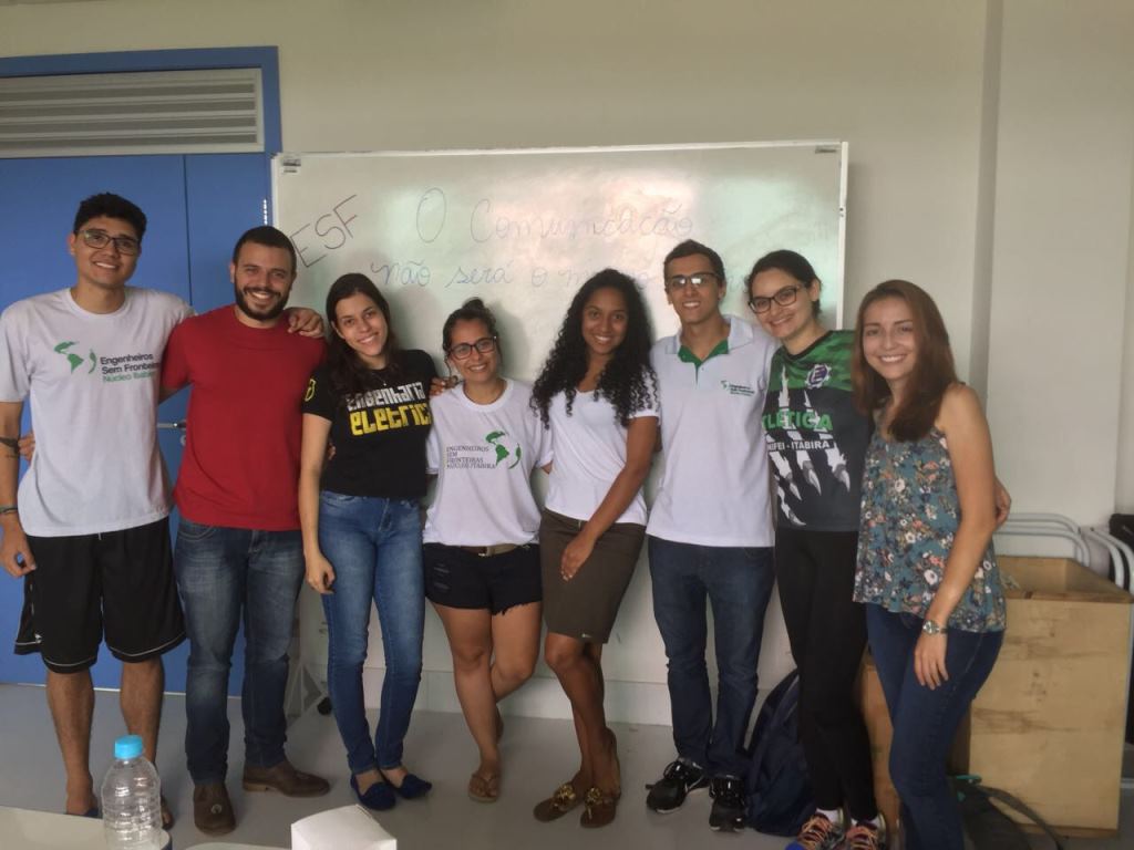 Engenheiros sem Fronteiras oferece curso de inglês gratuito à comunidade