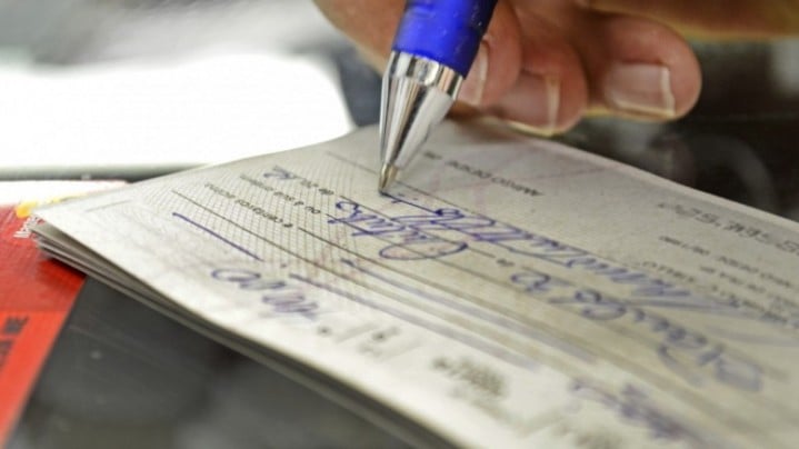 Cheques de qualquer valor passam a ser compensados em um dia útil