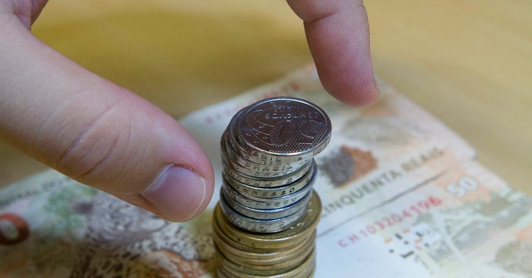 Tem dívidas com banco e outras empresas? Site do governo oferece chance para renegociar
