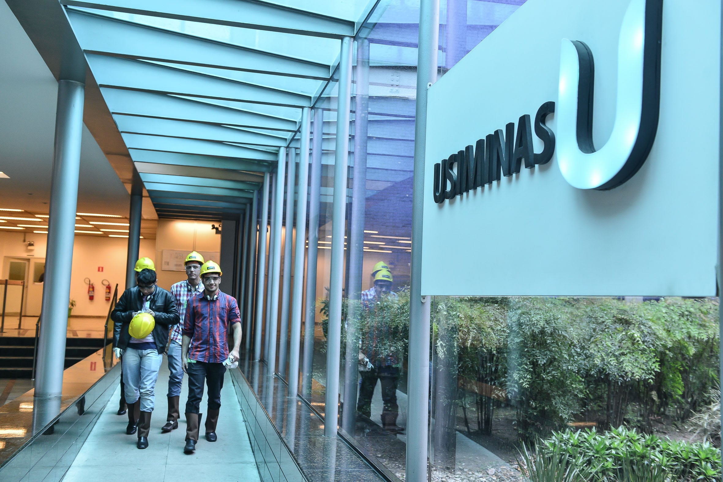 Com salário de R$ 5,5 mil, Usiminas abre inscrições para programa Jovens Profissionais