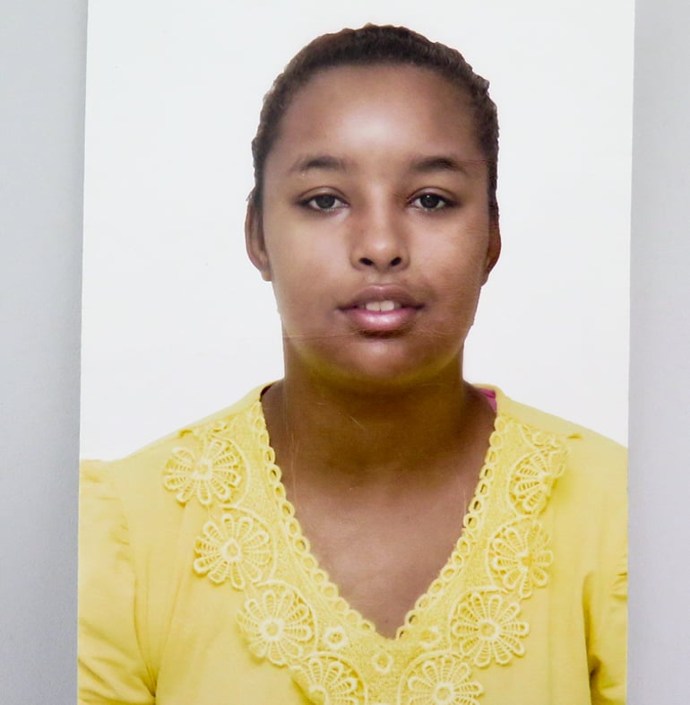 Família procura por adolescente desaparecida há três meses em Nova Era