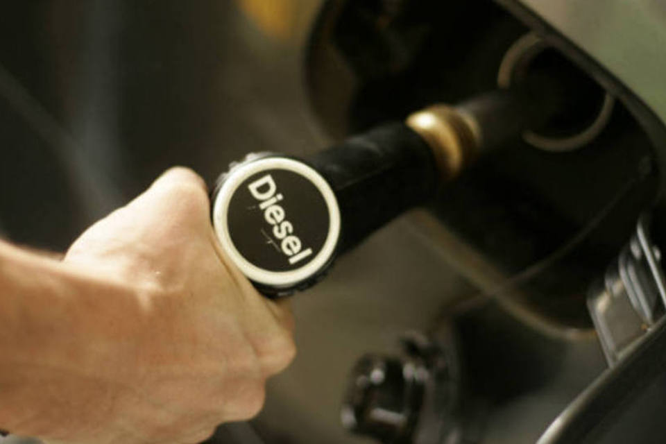 Vai ficar mais barato: Petrobras reduz o preço do diesel em 4% nas refinarias