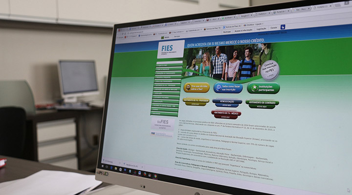 Estudantes podem se inscrever para vagas remanescentes do Fies
