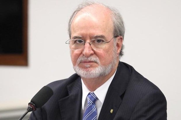 Justiça mineira nega pedido de liberdade a Eduardo Azeredo