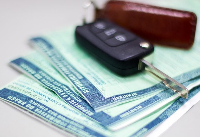 Fim do prazo: Licenciamento 2018 passa a ser exigido para todos os motoristas em Minas Gerais