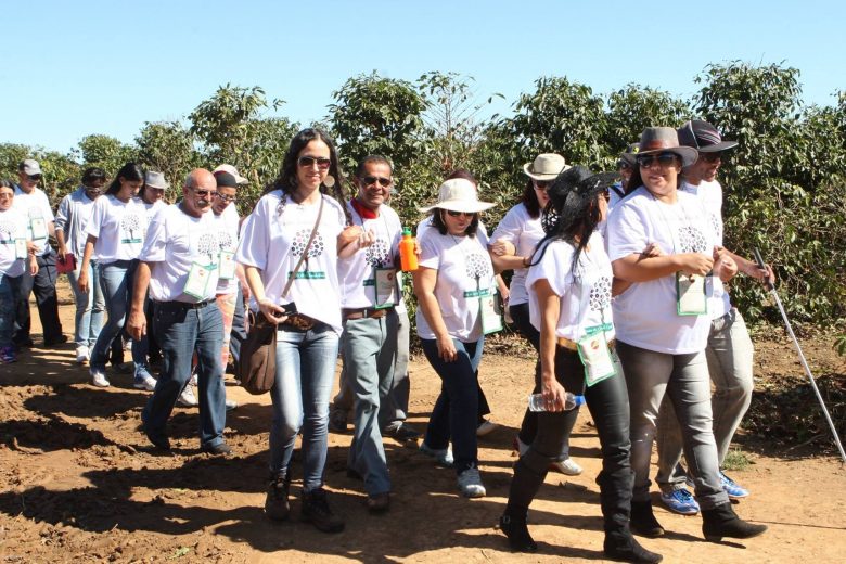Turismo sustentável une crescimento econômico à preservação do ambiente e da cultura