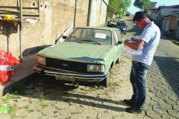 Força-tarefa contra abandono de veículos tem 20 notificações em apenas um dia