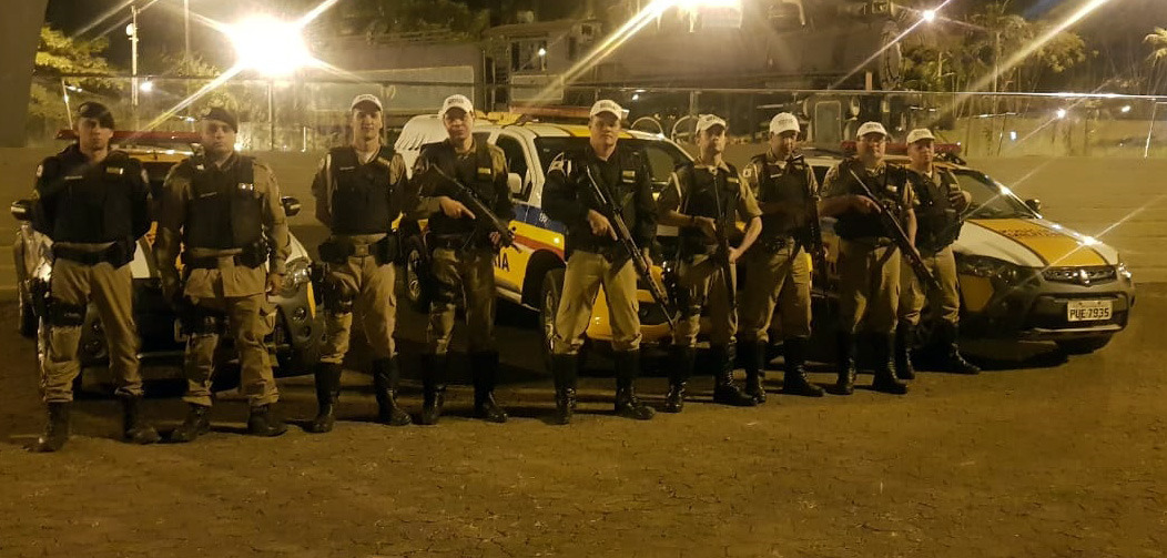Suspeitos de assaltar caminhão frigorífico são presos após perseguição policial em Itabira