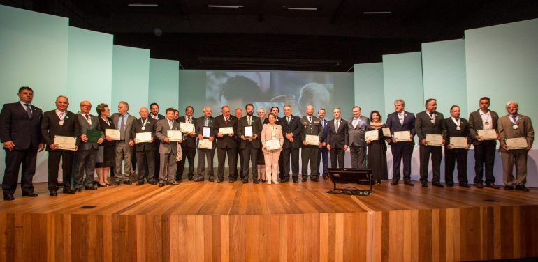 Sindicatos de Itabira e Santa Maria recebem Medalha do Mérito Rural Faemg