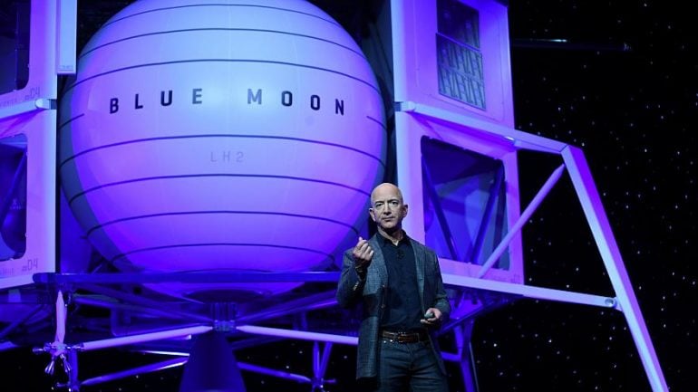 Dono da Amazon apresenta planos para missão na Lua