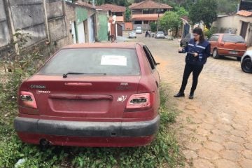 Operação já retirou 46 carros abandonados das ruas em Itabira