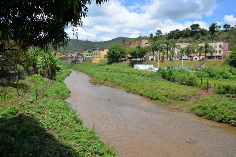 Vale terá de recolher animais de casas próximas ao rio em Barão de Cocais