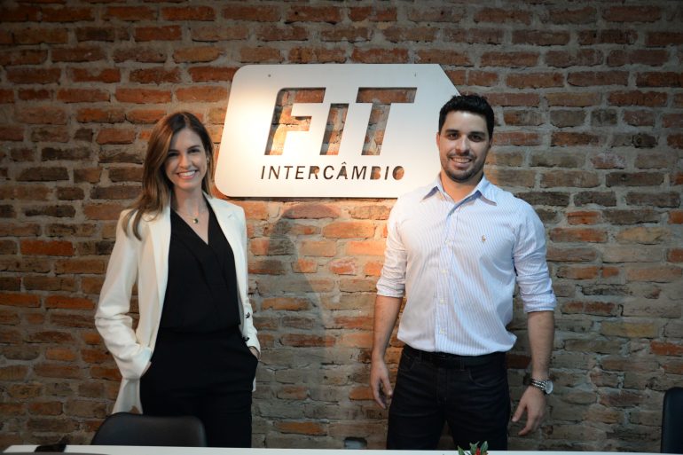 FIT Intercâmbio chega a Itabira para planejar a sua melhor experiência pelo mundo