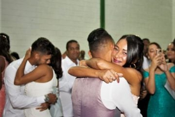 Uma noite especial para 40 casais em Itabira; FOTOS!
