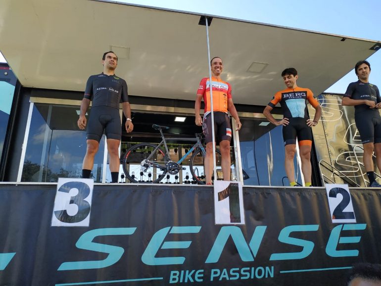 Itabiranos sobem ao pódio em competição com melhores ciclistas do Brasil