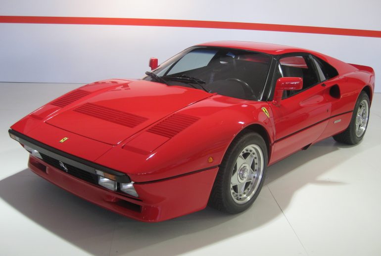 Ferrari clássica avaliada em R$ 8,9 milhões é roubada durante test drive