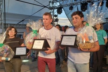 Vencedores da XIX Festa do Vinho de Catas Altas recebem prêmios
