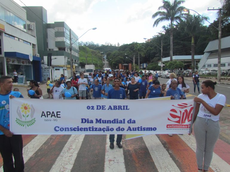Apae de Itabira tem cerca de 100 pessoas na fila de espera