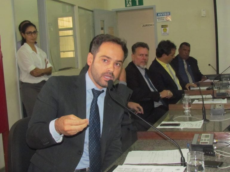 Projeto que dá fim à falta de água em Itabira deve ser liberado nesta quinta para votação no plenário da Câmara