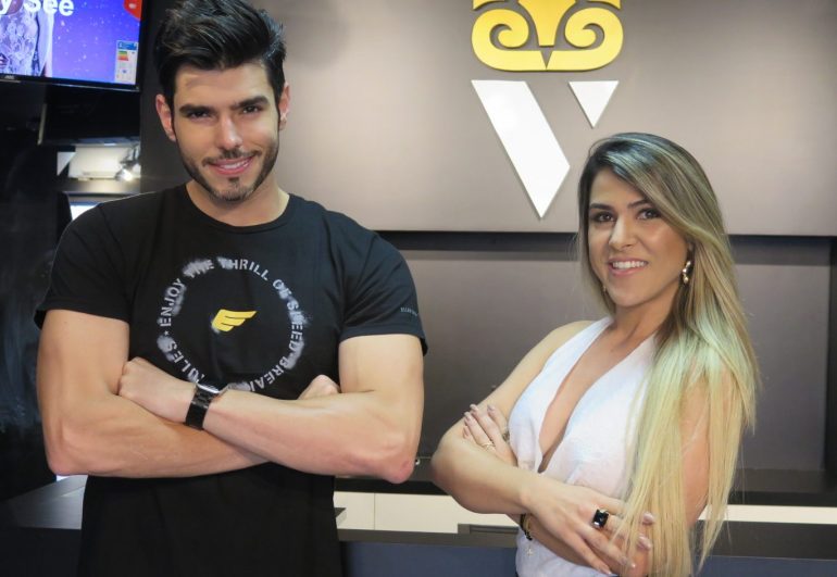 Mister Brasil e empresária do Posto Trevo inauguram loja em Itabira