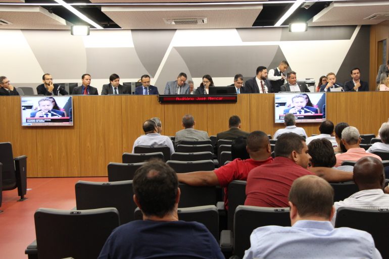 Estado propõe iniciar pagamento de dívida com municípios a partir de 2020