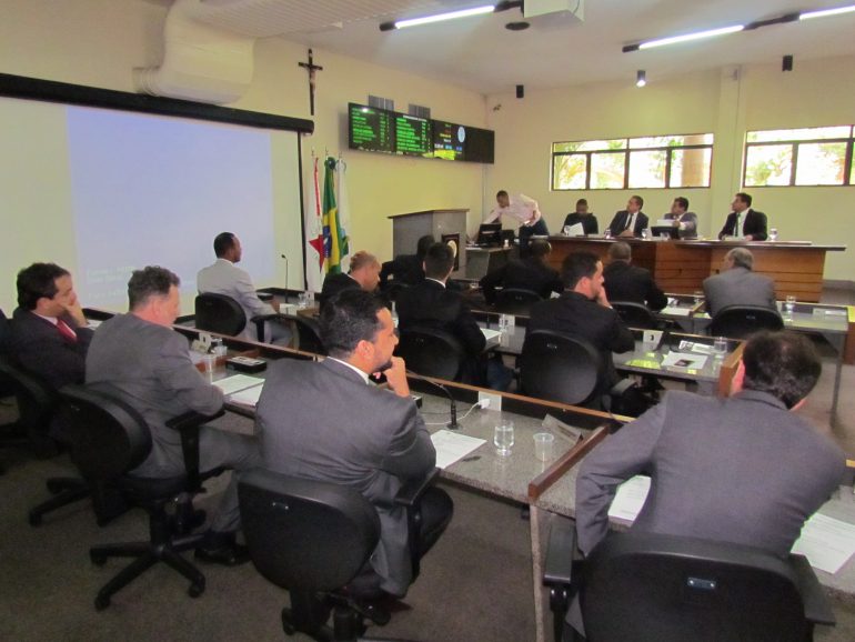 Câmara aprova reajuste no auxílio alimentação dos servidores municipais