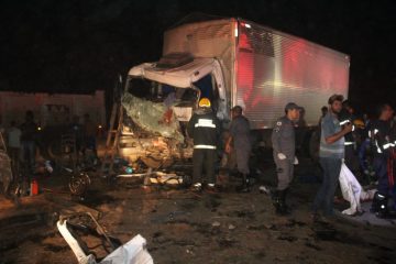 Caminhoneiro morre em colisão frontal com carreta na BR-381 em Antônio Dias