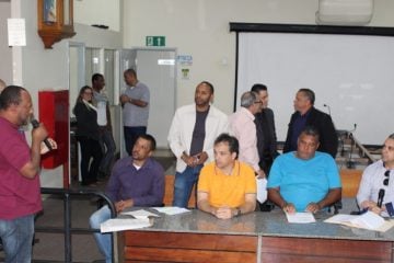 Regime empregatício de agentes comunitários e promoção de servidores geram impasse na Câmara de Itabira