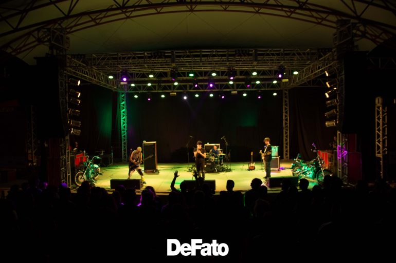Noite de Festival de Inverno, em Itabira, é palco de vários shows e muito rock’n roll – Confira a Galeria de Fotos!