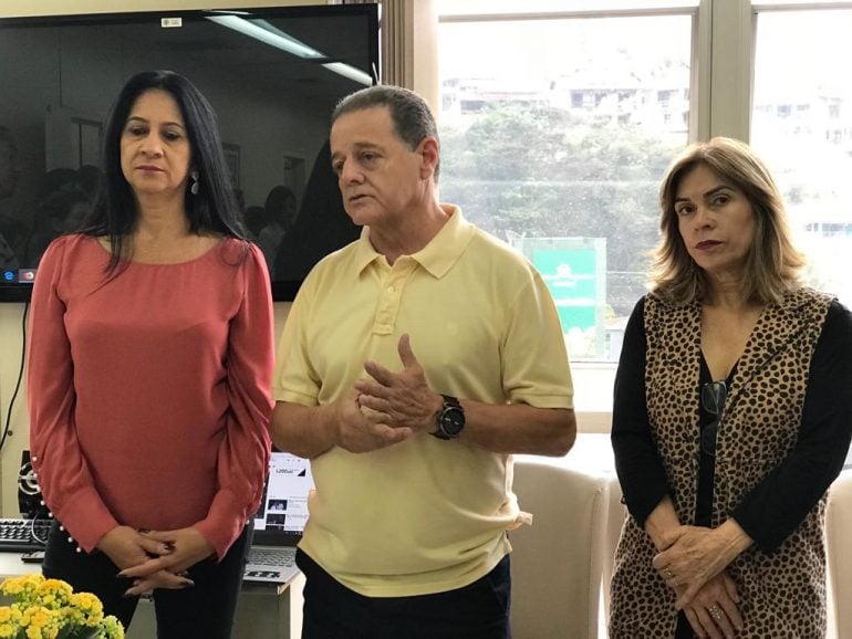Após cirurgia, prefeito de Itabira retorna às atividades