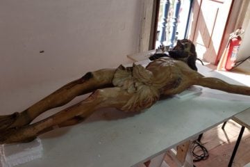 Artes sacras da capela do Senhor do Bonfim, em Catas Altas, passam por restauração